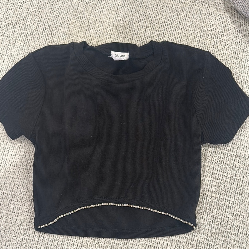 Garage crop top